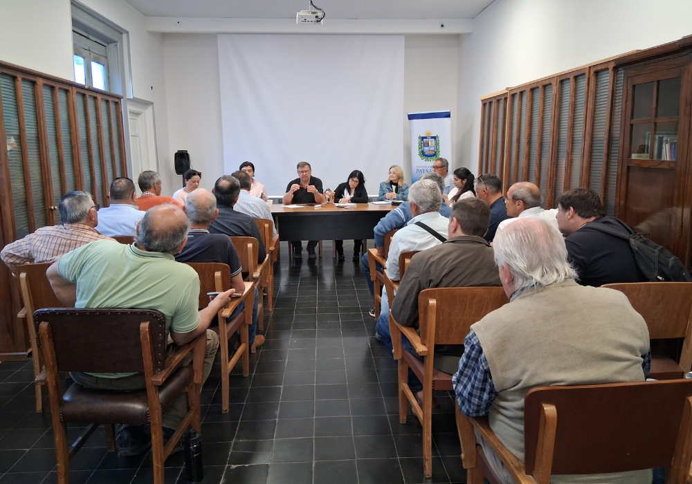 La Comisión de Asuntos Laborales y Seguridad Social de la Junta Departamental de Paysandú, recibió en sesión a una delegación de la Federación Uruguaya de Policías Amparados en el Régimen de Invalidez (FUPARI).